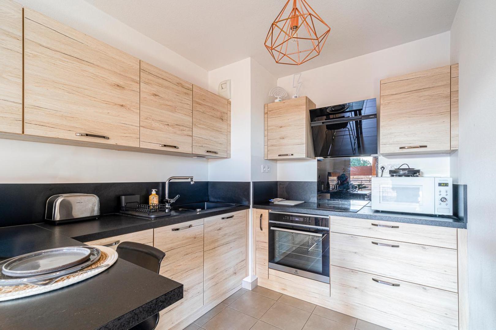 Appartement Charmant Au Porte De Montpellier Saint-Jean-de-Védas Extérieur photo