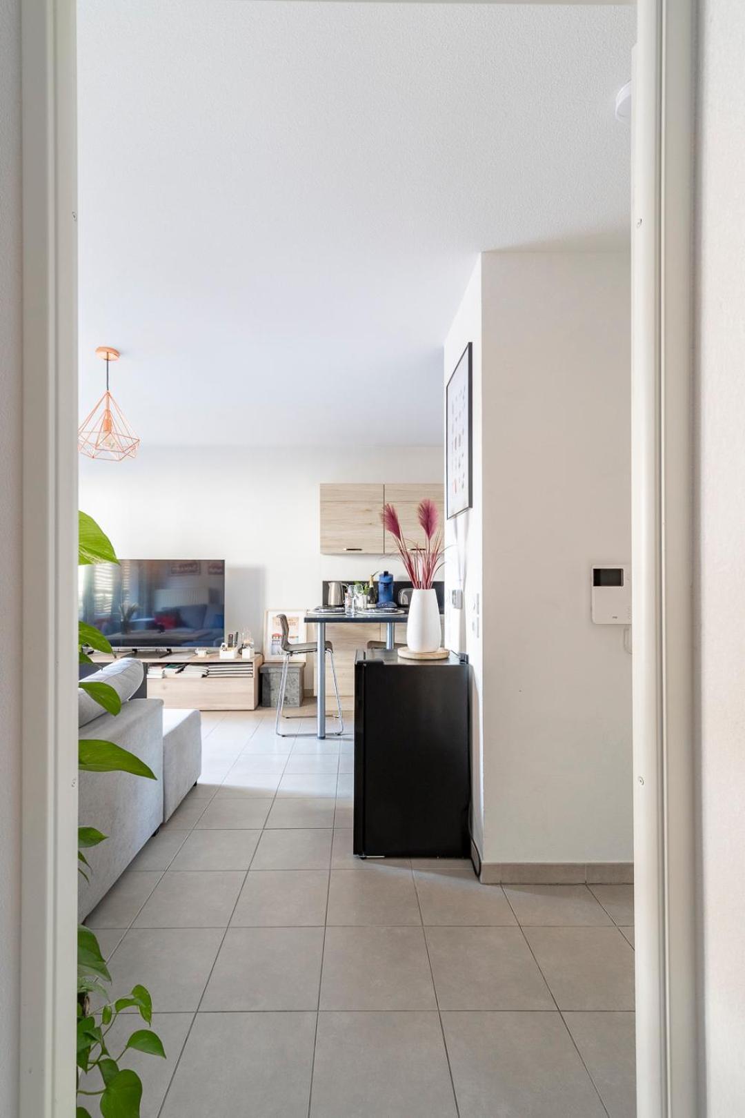 Appartement Charmant Au Porte De Montpellier Saint-Jean-de-Védas Extérieur photo